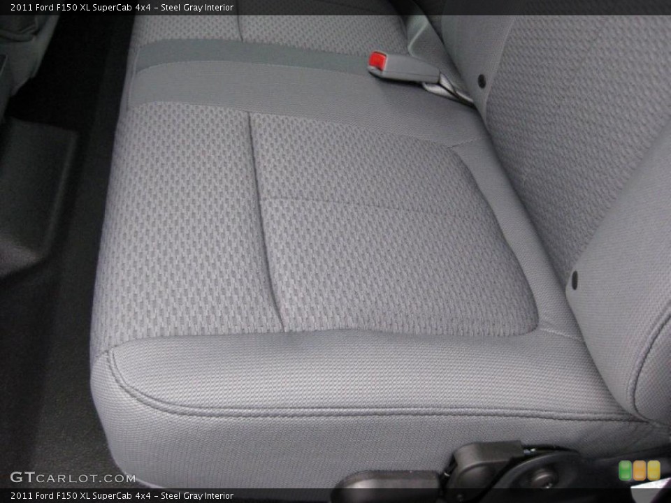 Steel Gray Interior Photo for the 2011 Ford F150 XL SuperCab 4x4 #42318043