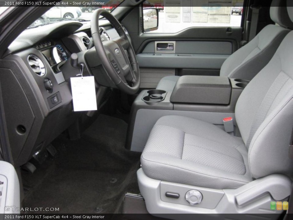 Steel Gray Interior Photo for the 2011 Ford F150 XLT SuperCab 4x4 #42318907