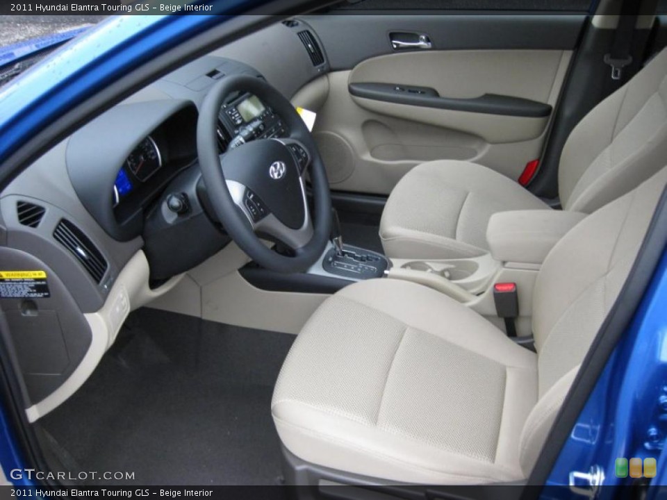 Beige Interior Photo for the 2011 Hyundai Elantra Touring GLS #42319331