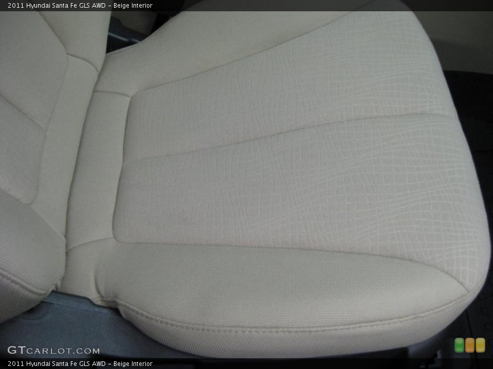 Beige Interior Photo for the 2011 Hyundai Santa Fe GLS AWD #42319887