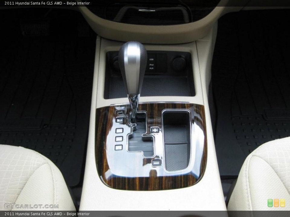 Beige Interior Transmission for the 2011 Hyundai Santa Fe GLS AWD #42319991