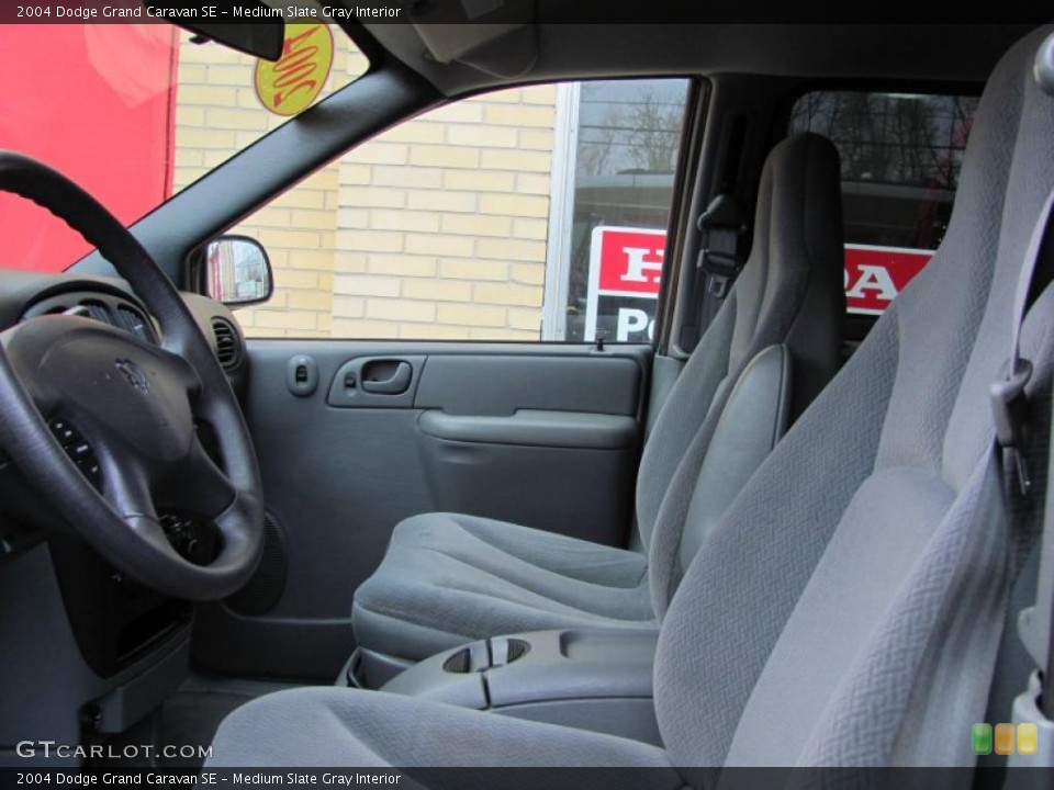 Medium Slate Gray Interior Photo for the 2004 Dodge Grand Caravan SE #42320211