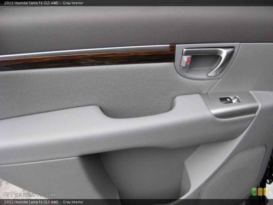 Gray Interior Door Panel for the 2011 Hyundai Santa Fe GLS AWD #42320283