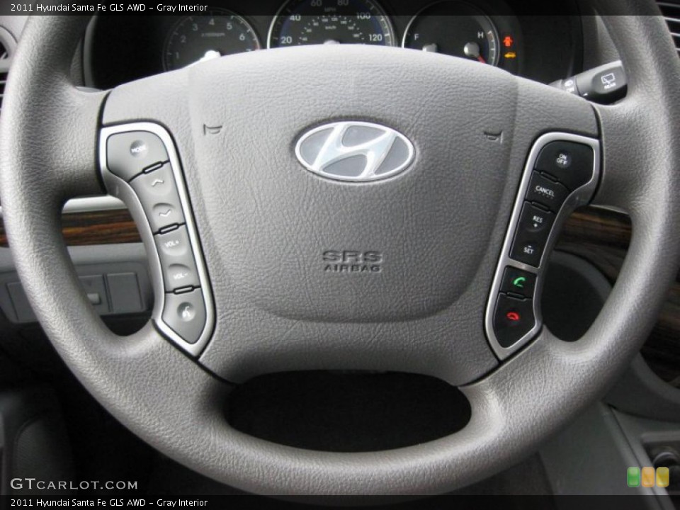 Gray Interior Controls for the 2011 Hyundai Santa Fe GLS AWD #42320419