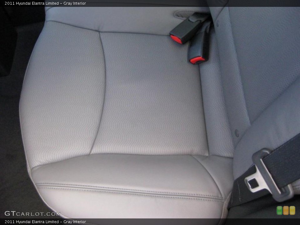 Gray Interior Photo for the 2011 Hyundai Elantra Limited #42321135