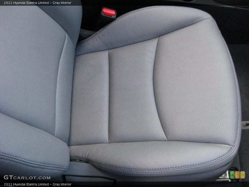 Gray Interior Photo for the 2011 Hyundai Elantra Limited #42321179