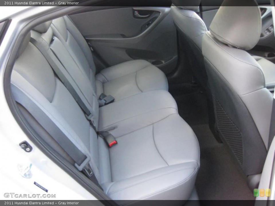 Gray Interior Photo for the 2011 Hyundai Elantra Limited #42321215