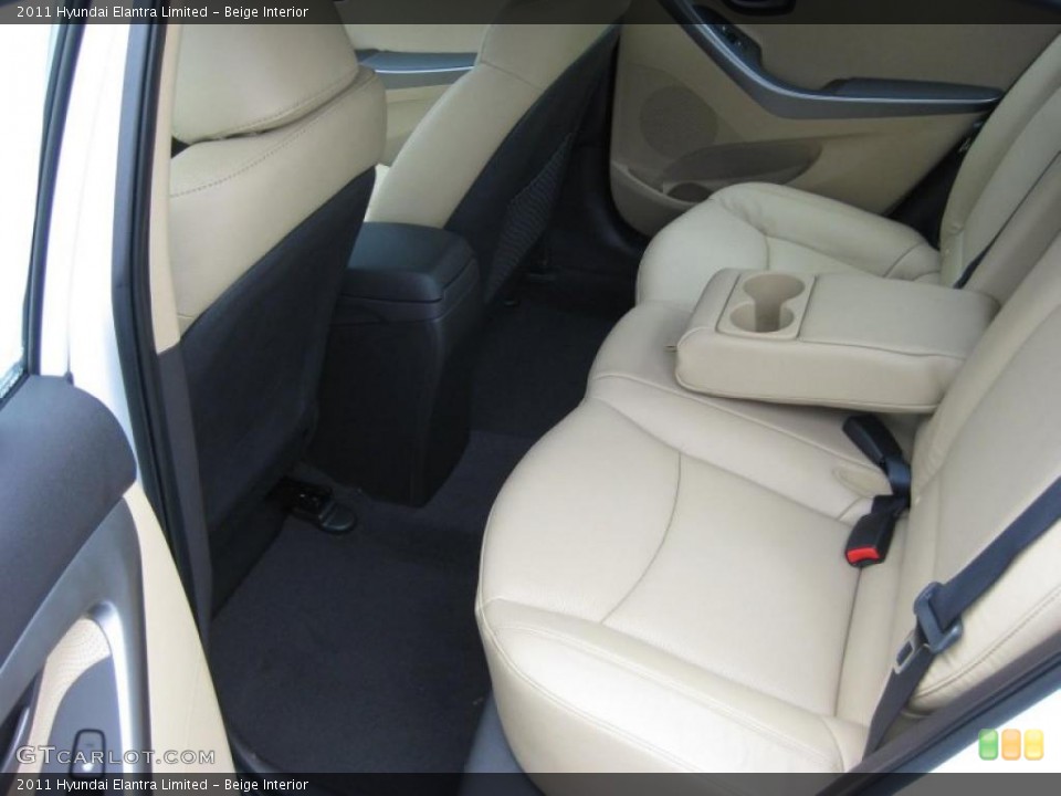Beige Interior Photo for the 2011 Hyundai Elantra Limited #42321567