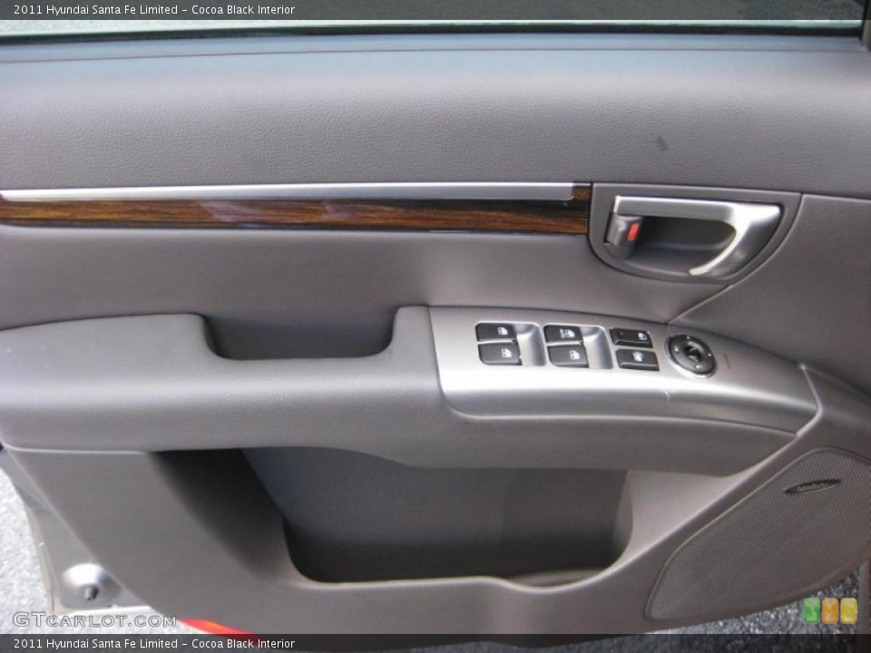 Cocoa Black Interior Door Panel for the 2011 Hyundai Santa Fe Limited #42324235