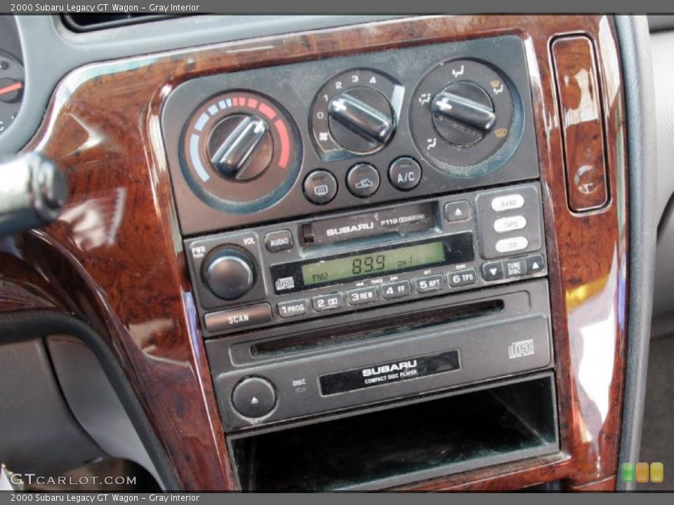 Gray Interior Controls for the 2000 Subaru Legacy GT Wagon #42331818