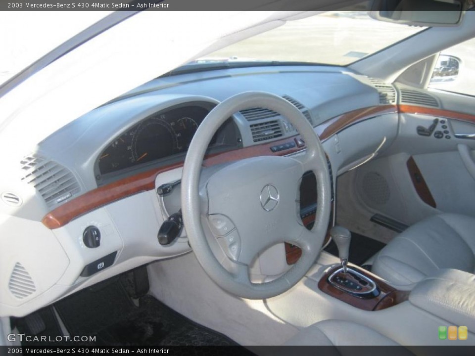 Ash Interior Photo for the 2003 Mercedes-Benz S 430 4Matic Sedan #42332607