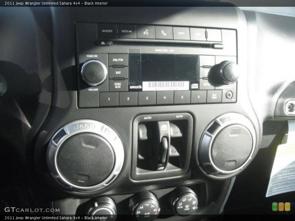 Black Interior Controls for the 2011 Jeep Wrangler Unlimited Sahara 4x4 #42334467