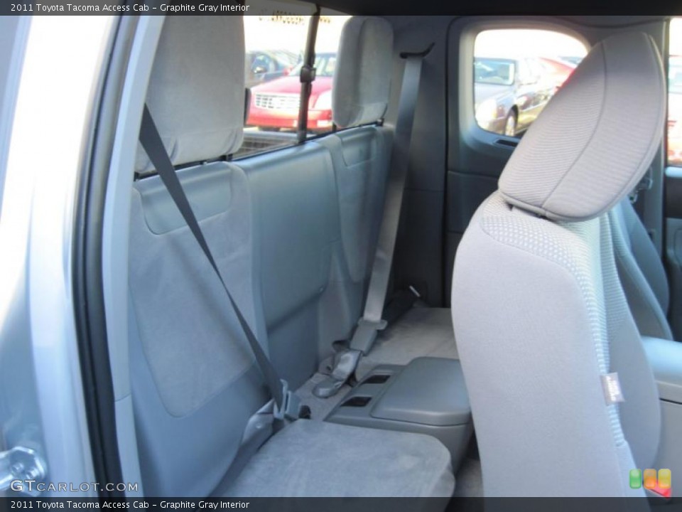 Graphite Gray Interior Photo for the 2011 Toyota Tacoma Access Cab #42336939