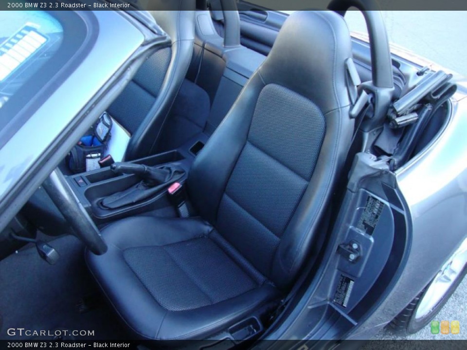 Black Interior Photo for the 2000 BMW Z3 2.3 Roadster #42338380