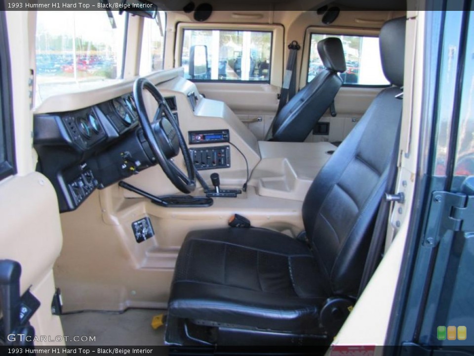 Black/Beige Interior Photo for the 1993 Hummer H1 Hard Top #42342056