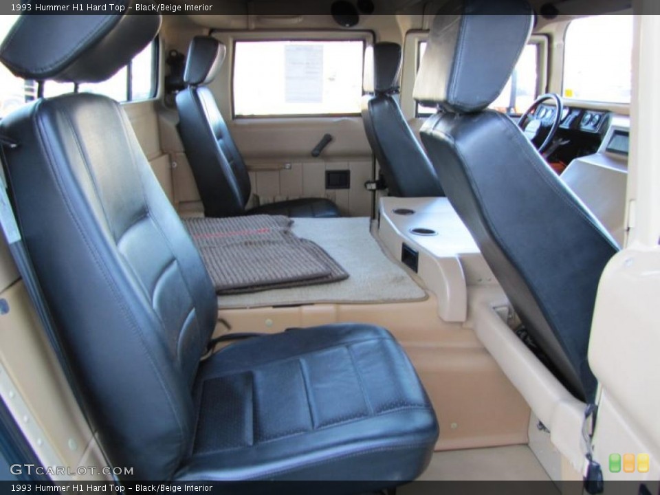 Black/Beige Interior Photo for the 1993 Hummer H1 Hard Top #42342124