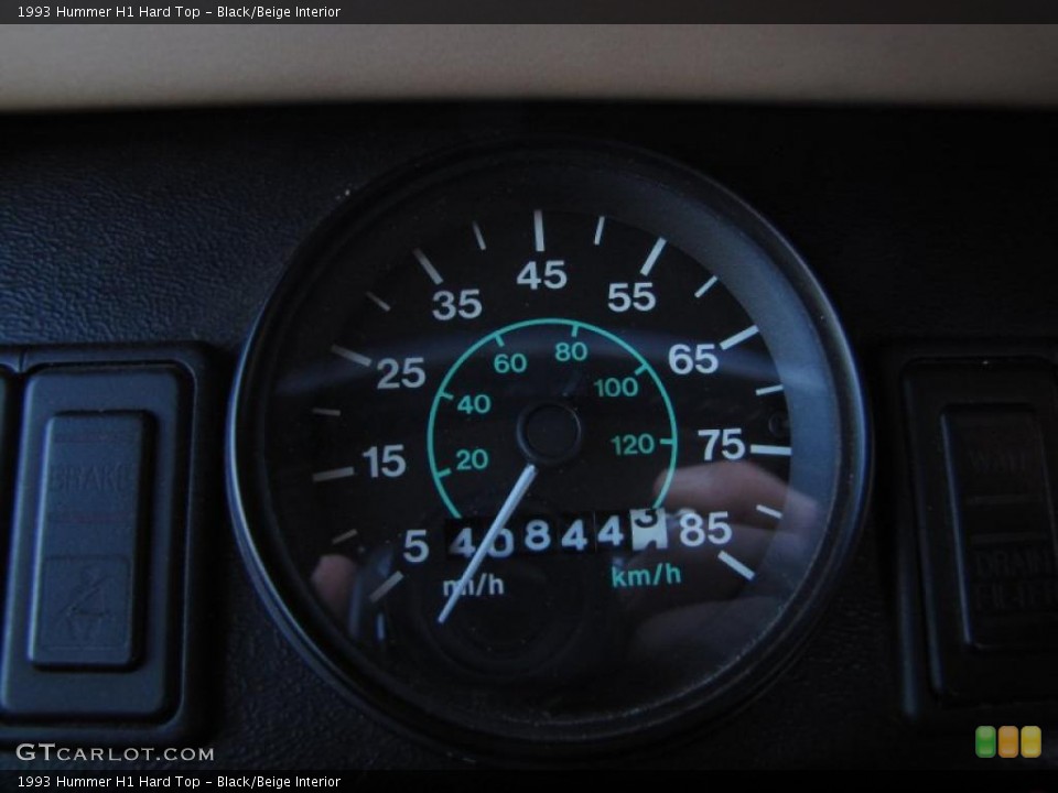 Black/Beige Interior Gauges for the 1993 Hummer H1 Hard Top #42342276