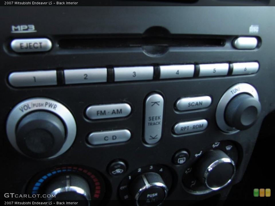 Black Interior Controls for the 2007 Mitsubishi Endeavor LS #42342828