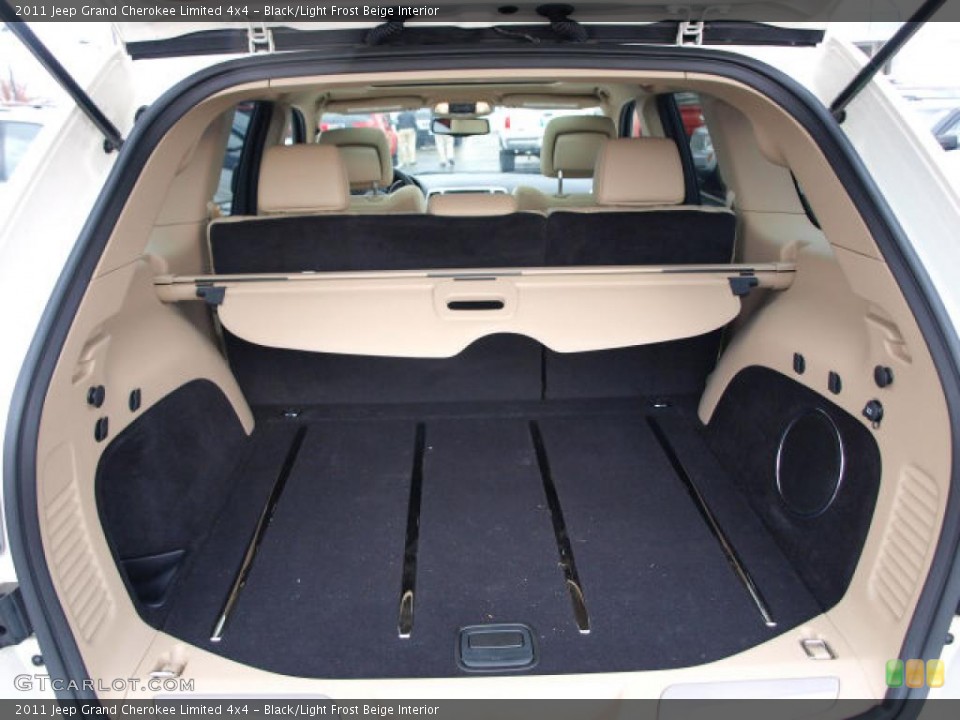 Black/Light Frost Beige Interior Trunk for the 2011 Jeep Grand Cherokee Limited 4x4 #42347440