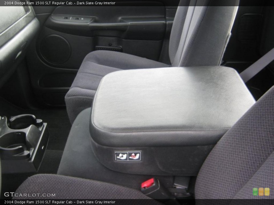 Dark Slate Gray Interior Photo for the 2004 Dodge Ram 1500 SLT Regular Cab #42352673