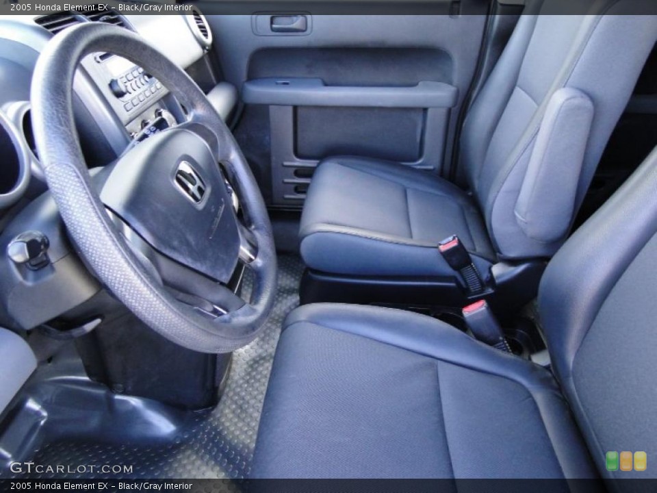 Black/Gray Interior Photo for the 2005 Honda Element EX #42352985
