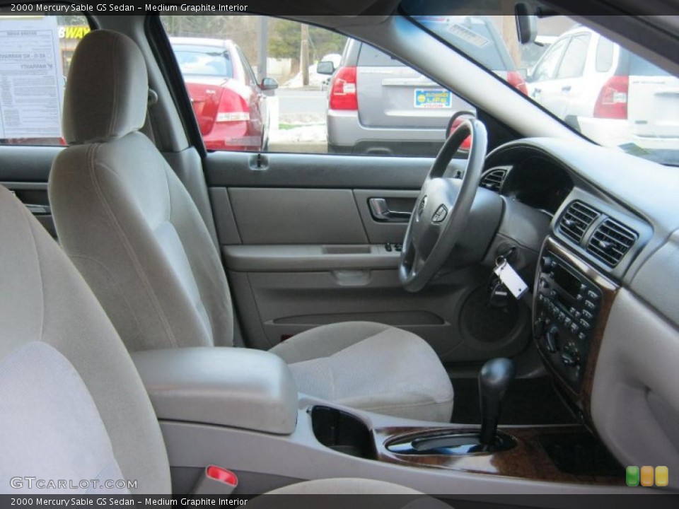 Medium Graphite Interior Photo for the 2000 Mercury Sable GS Sedan #42365752