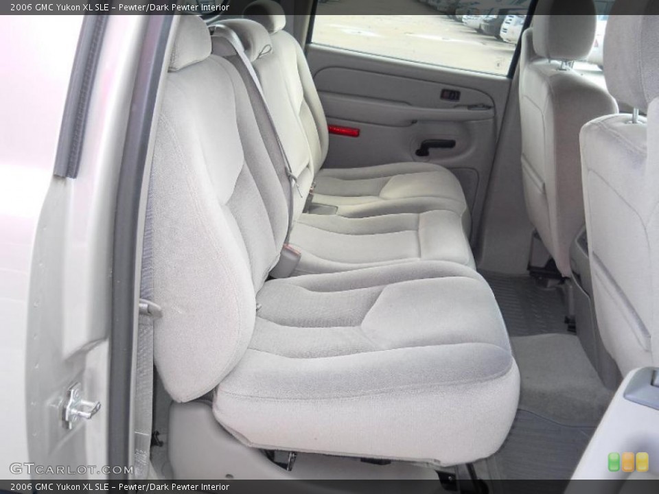 Pewter/Dark Pewter Interior Photo for the 2006 GMC Yukon XL SLE #42368065