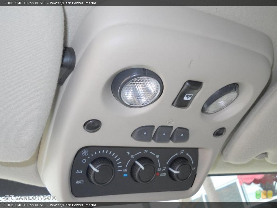 Pewter/Dark Pewter Interior Controls for the 2006 GMC Yukon XL SLE #42368153