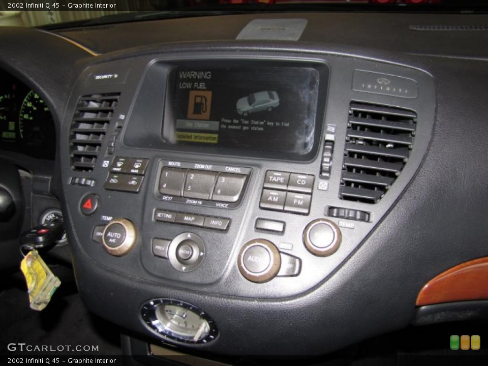 Graphite Interior Controls for the 2002 Infiniti Q 45 #42368817