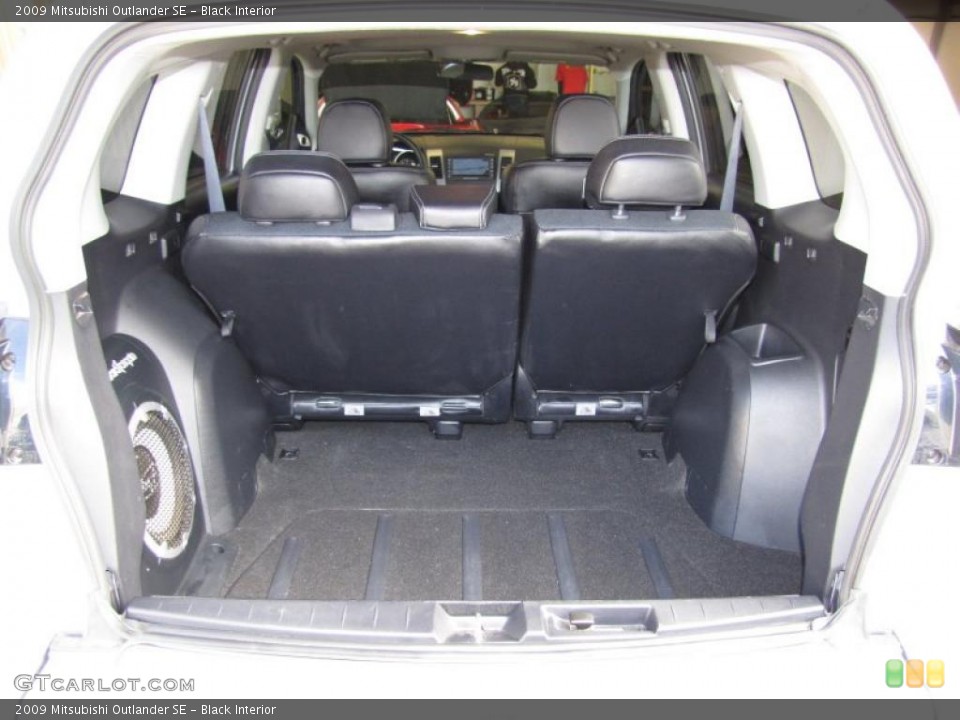 Black Interior Trunk for the 2009 Mitsubishi Outlander SE #42371563