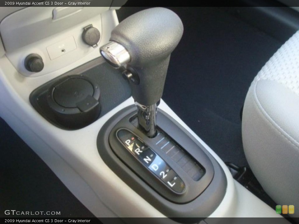 Gray Interior Transmission for the 2009 Hyundai Accent GS 3 Door #42380379