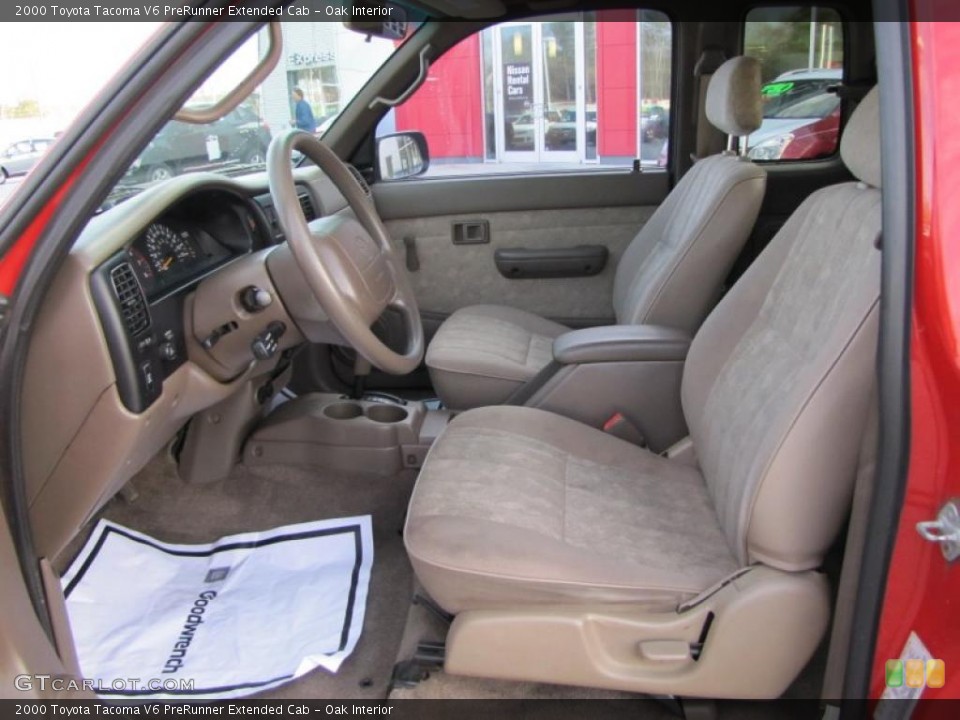 Oak Interior Photo for the 2000 Toyota Tacoma V6 PreRunner Extended Cab #42381663