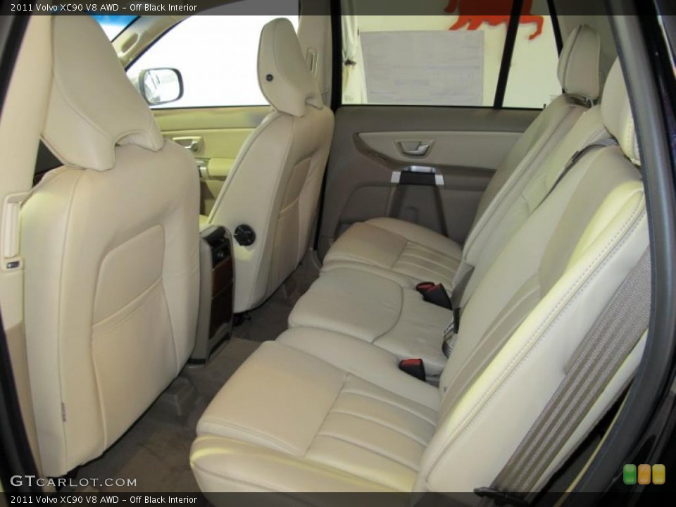 Off Black Interior Photo for the 2011 Volvo XC90 V8 AWD #42388207