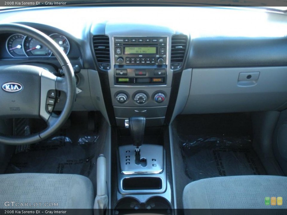 Gray Interior Dashboard for the 2008 Kia Sorento EX #42389063