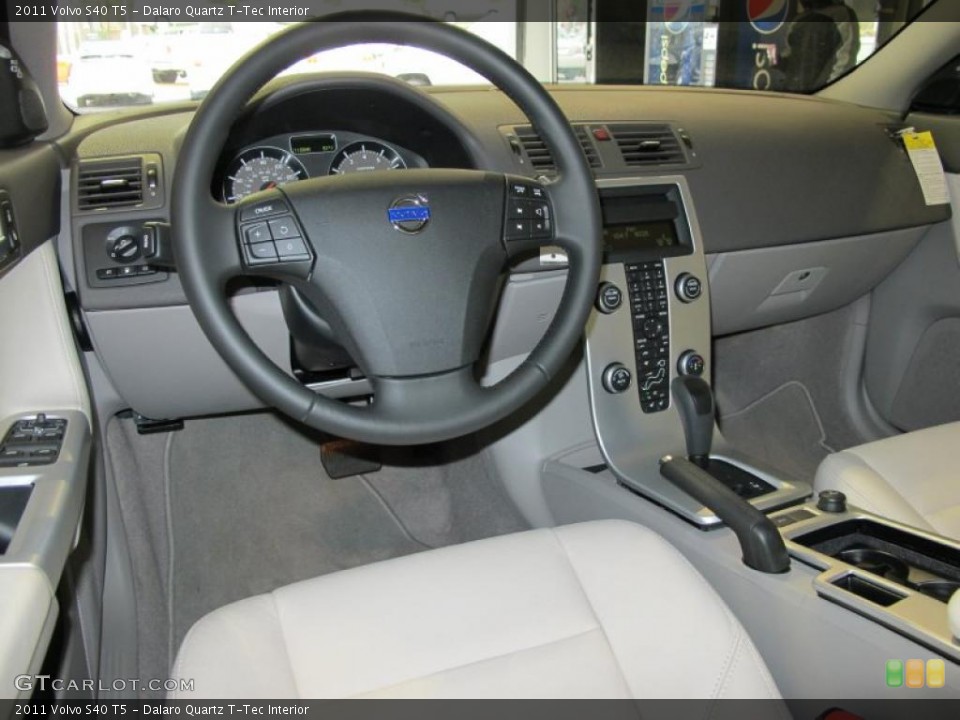 Dalaro Quartz T-Tec Interior Photo for the 2011 Volvo S40 T5 #42389991