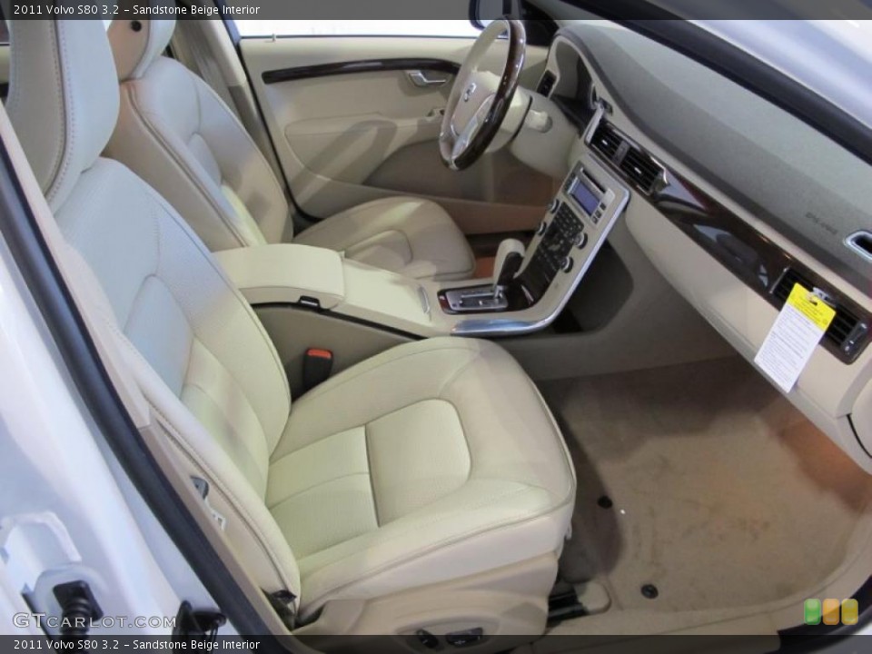 Sandstone Beige Interior Photo for the 2011 Volvo S80 3.2 #42390307