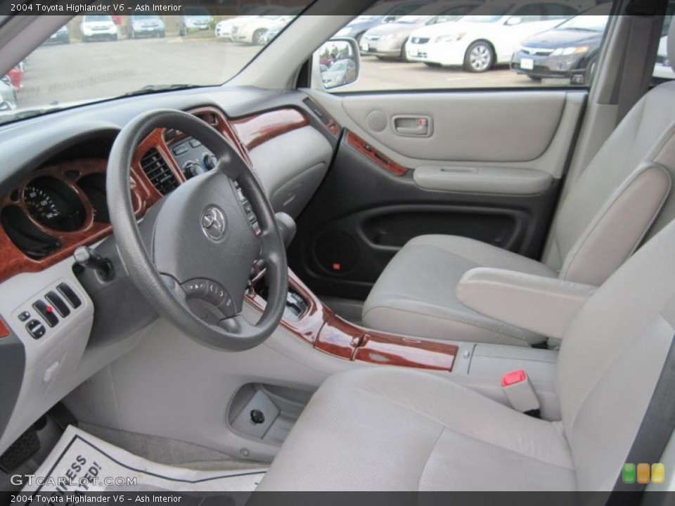 Ash Interior Prime Interior for the 2004 Toyota Highlander V6 #42390571