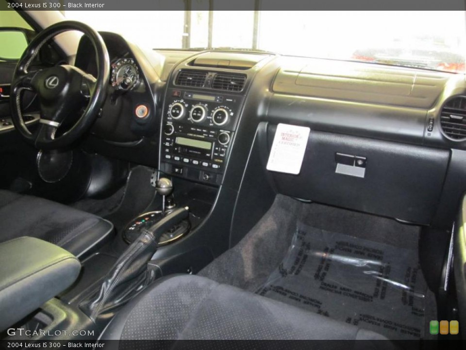 Black Interior Photo for the 2004 Lexus IS 300 #42393188