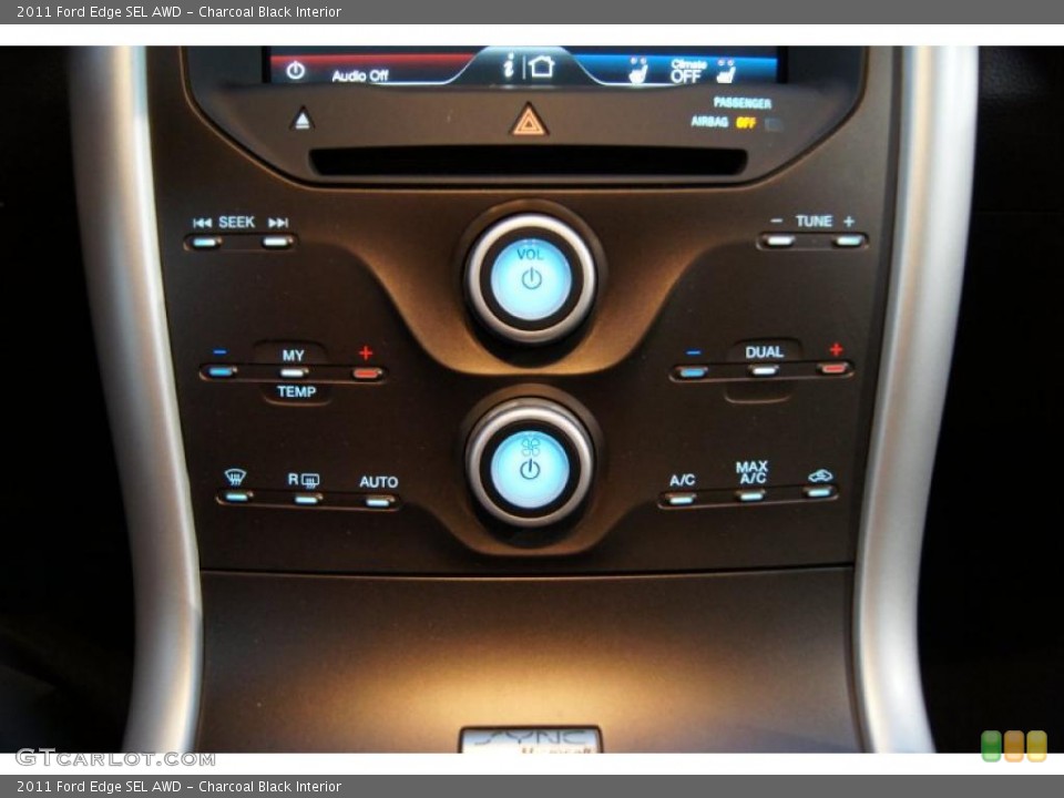 Charcoal Black Interior Controls for the 2011 Ford Edge SEL AWD #42404307
