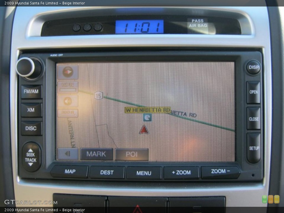 Beige Interior Navigation for the 2009 Hyundai Santa Fe Limited #42410968