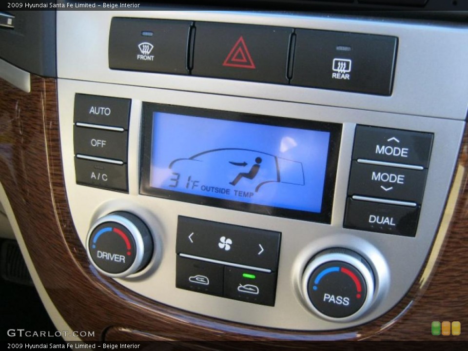Beige Interior Controls for the 2009 Hyundai Santa Fe Limited #42410984