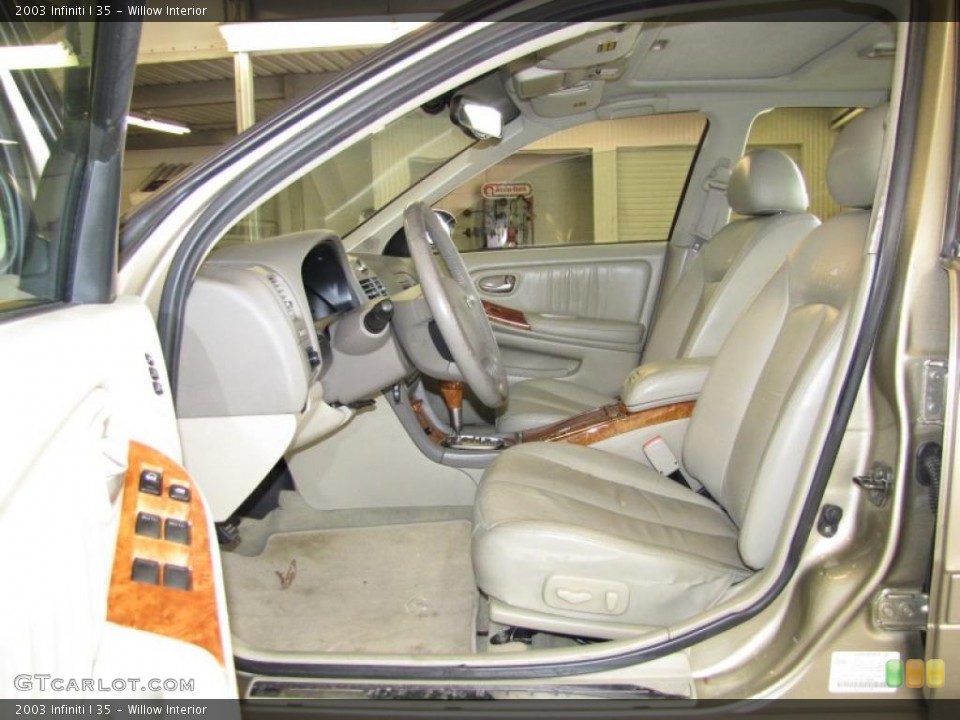 Willow Interior Photo for the 2003 Infiniti I 35 #42412708