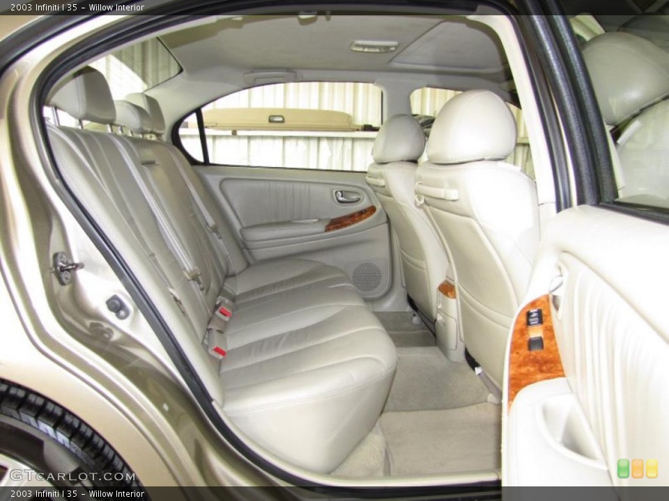 Willow Interior Photo for the 2003 Infiniti I 35 #42412740