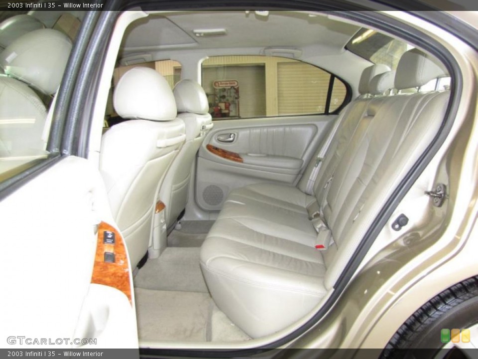 Willow Interior Photo for the 2003 Infiniti I 35 #42412760