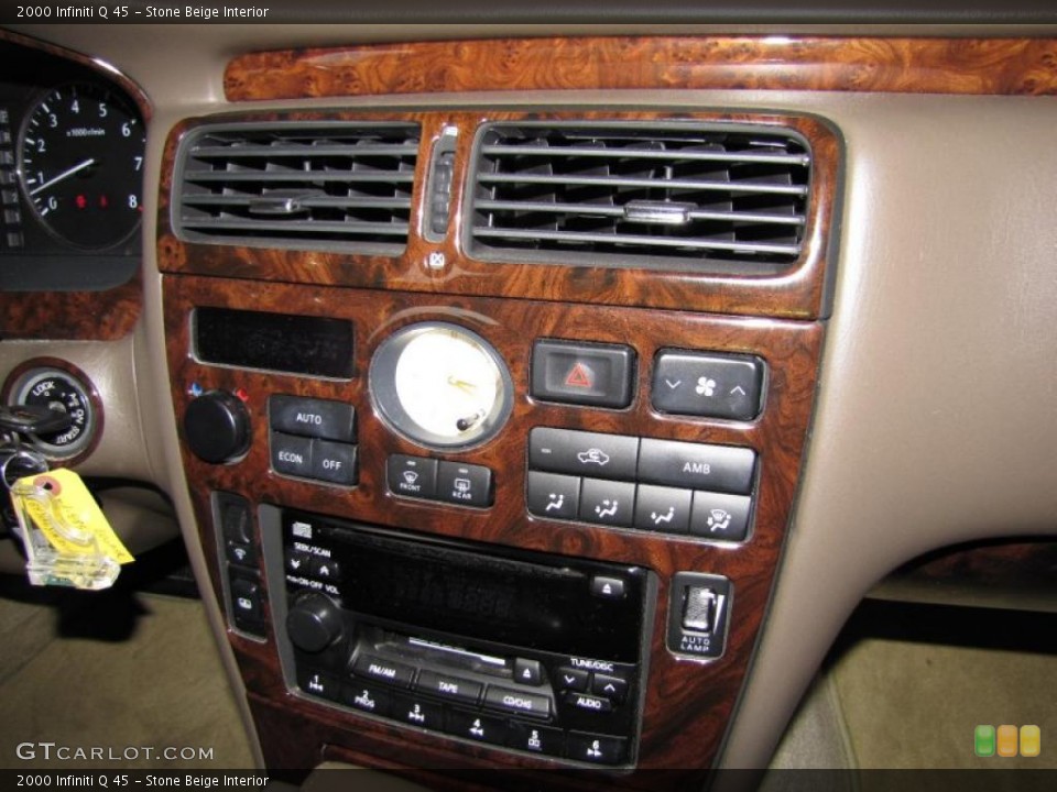 Stone Beige Interior Controls for the 2000 Infiniti Q 45 #42413476