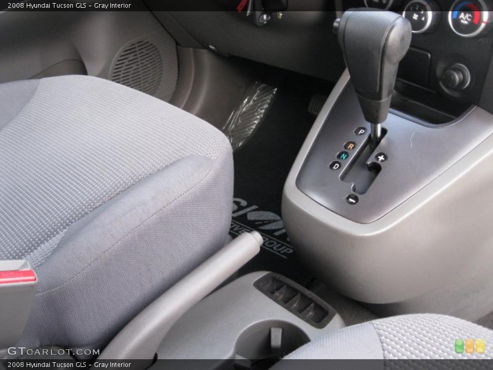 Gray Interior Transmission for the 2008 Hyundai Tucson GLS #42413668