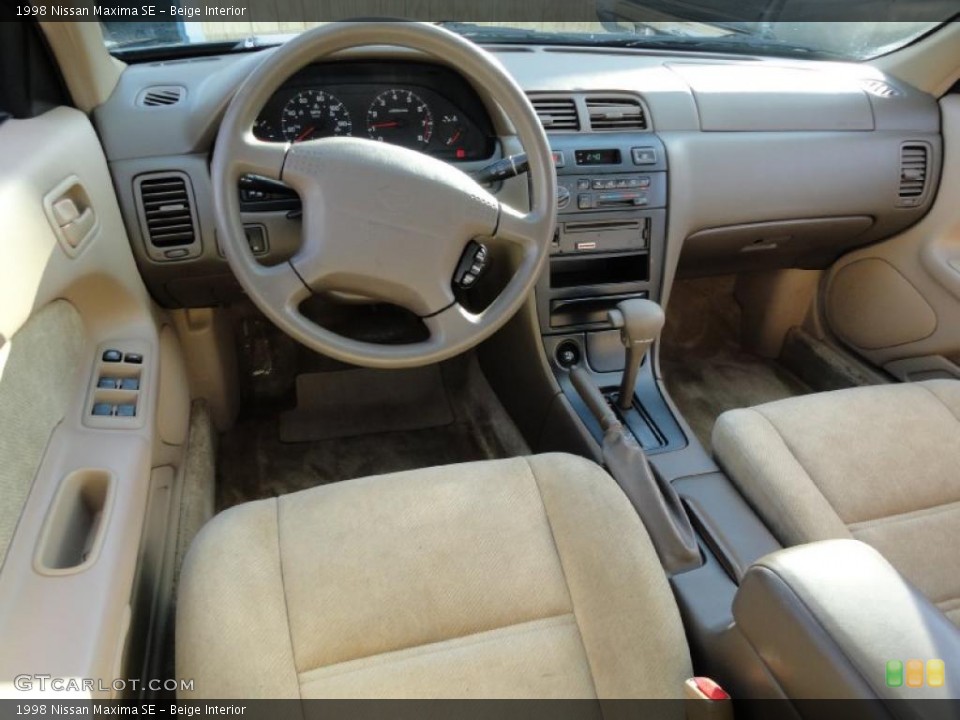 Beige Interior Photo for the 1998 Nissan Maxima SE #42417372