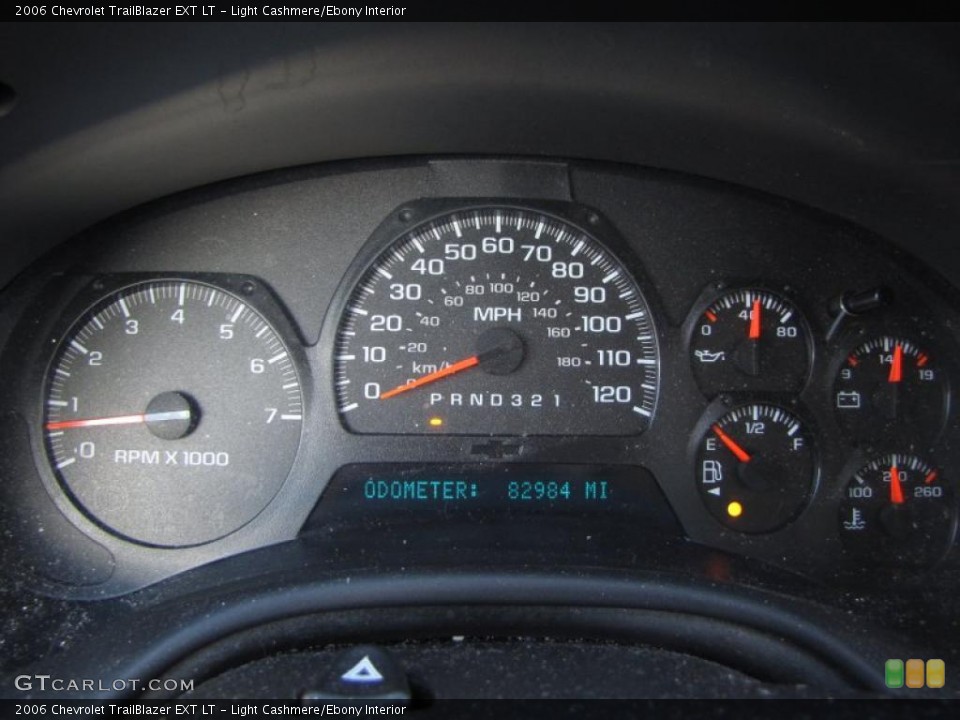 Light Cashmere/Ebony Interior Gauges for the 2006 Chevrolet TrailBlazer EXT LT #42420941