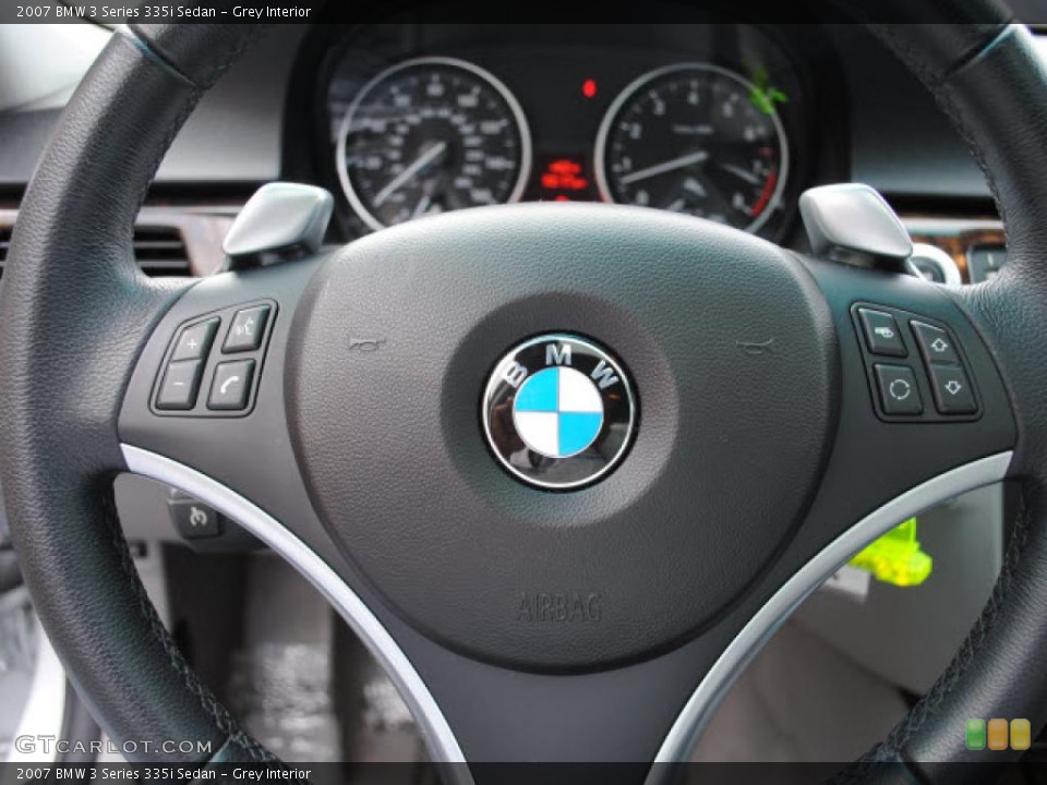 Grey Interior Controls for the 2007 BMW 3 Series 335i Sedan #42431416