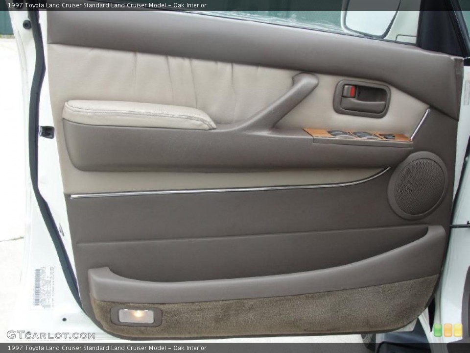 Oak Interior Door Panel for the 1997 Toyota Land Cruiser  #42432812